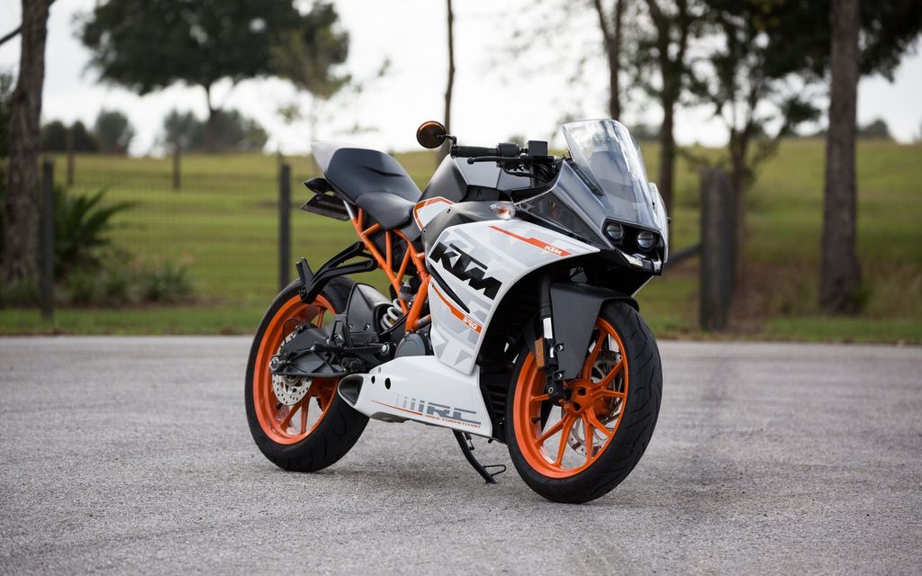 KTM RC 390 2021 - Specs & Price in India