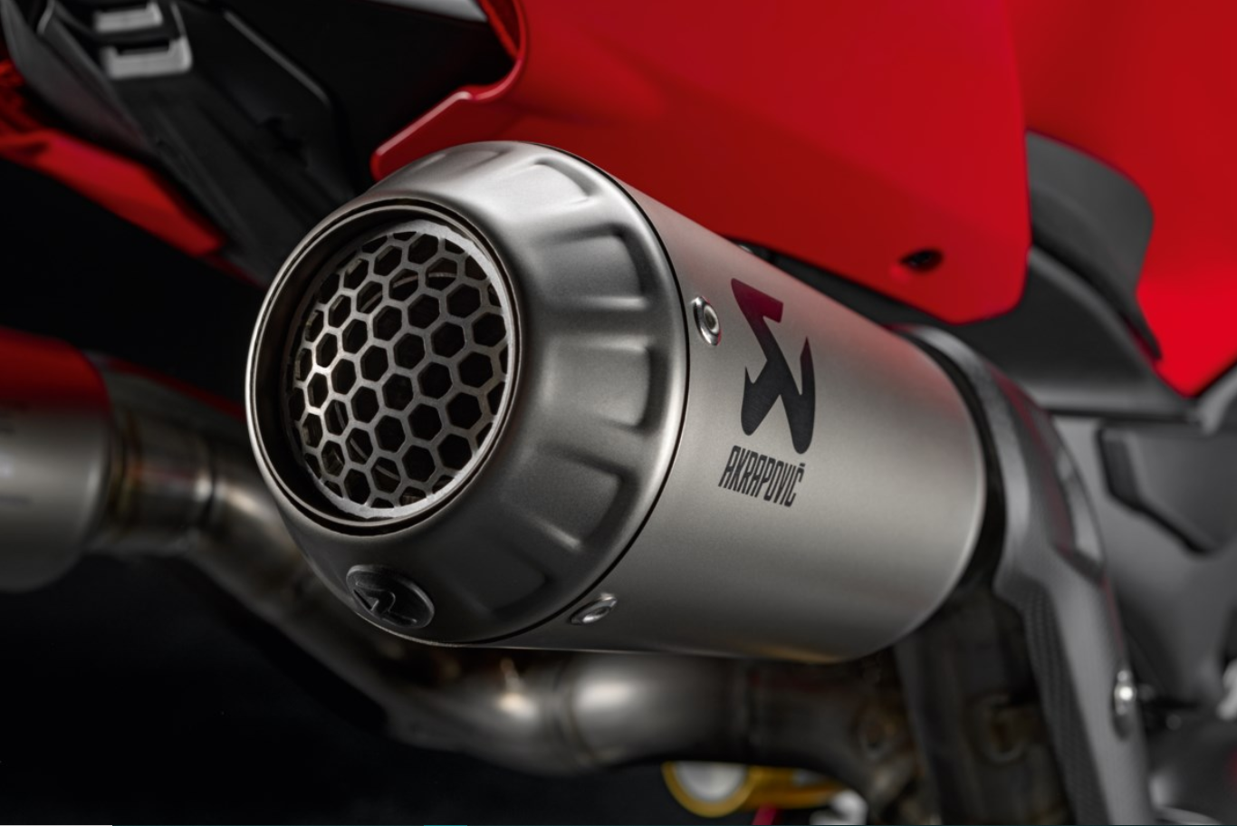 Akrapovic Titanium High Mount Full Race Exhaust System for Ducati Panigale V4 2022-24