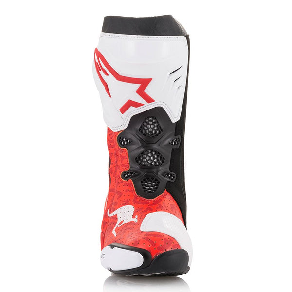 Casey deals stoner boots