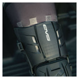 EVS RS9 Knee Brace - PAIR