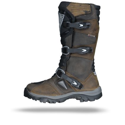 Forma Adventure Boots