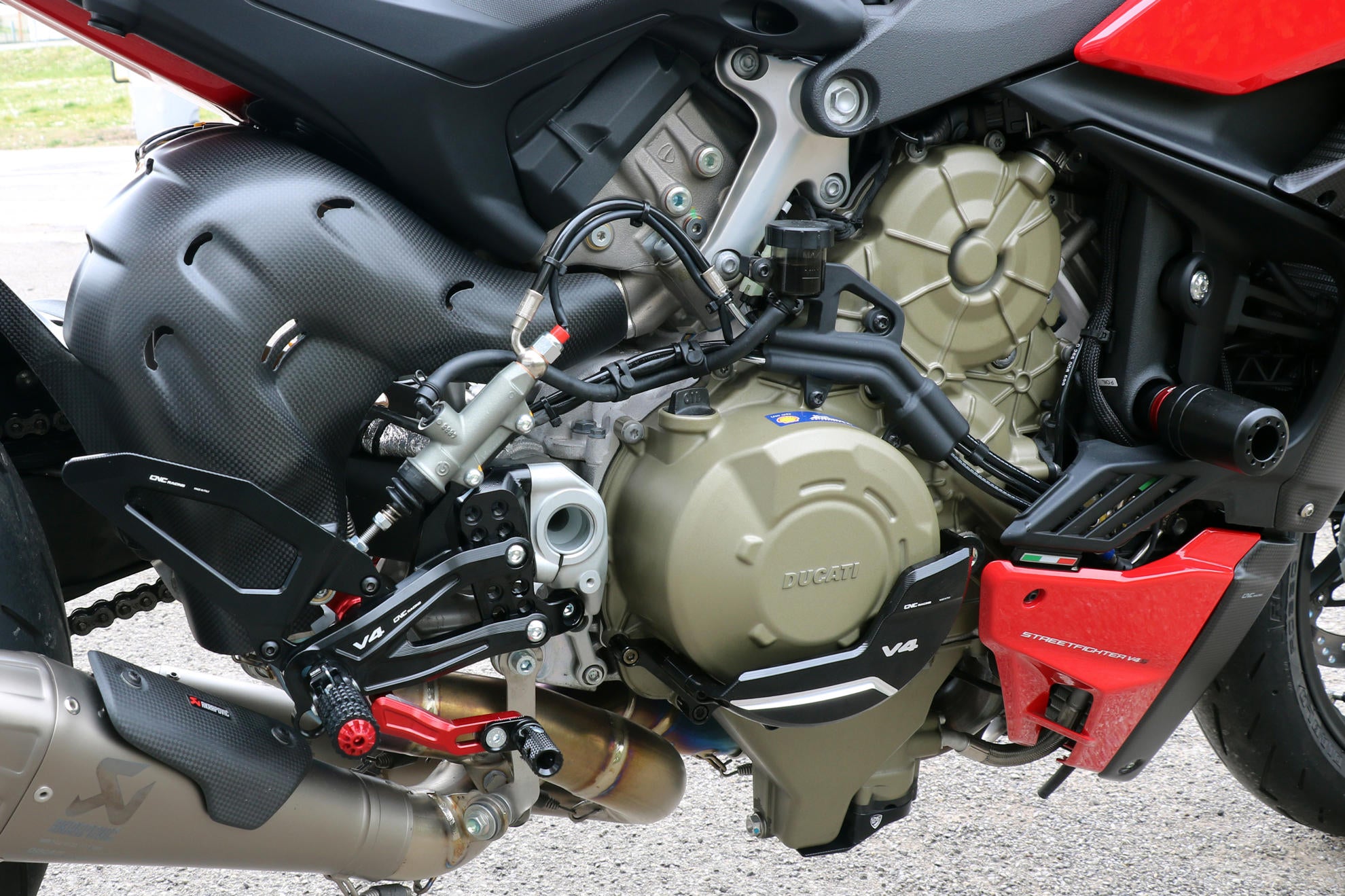 Ducati streetfighter 2025 v4 clutch cover