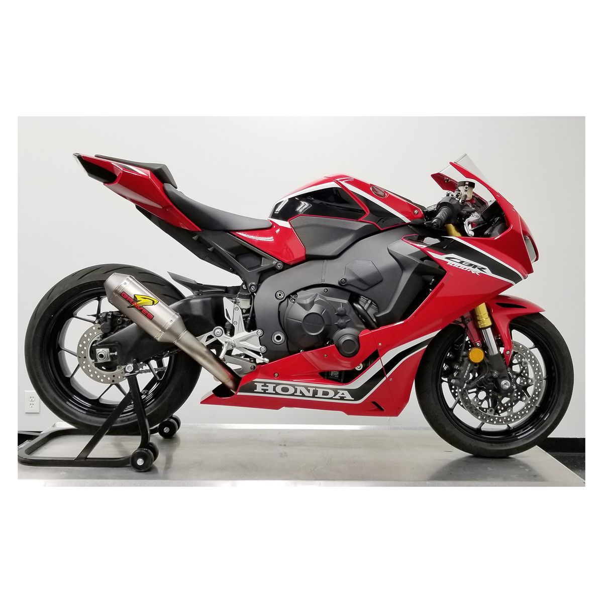 Graves Cat Back Slip-On Exhaust for Honda CBR 1000RR