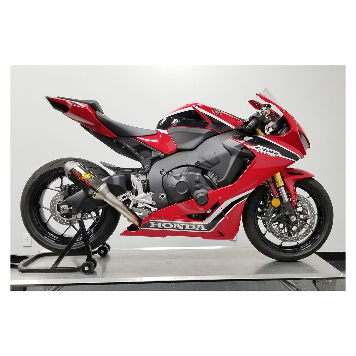 Graves Cat Back Slip-On Exhaust for Honda CBR 1000RR
